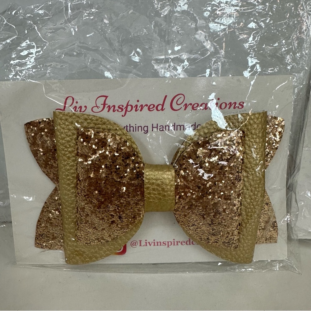 2 Inspired Creations hand made girls butterfly hair Bow Alligator clips … - Picture 3 of 11